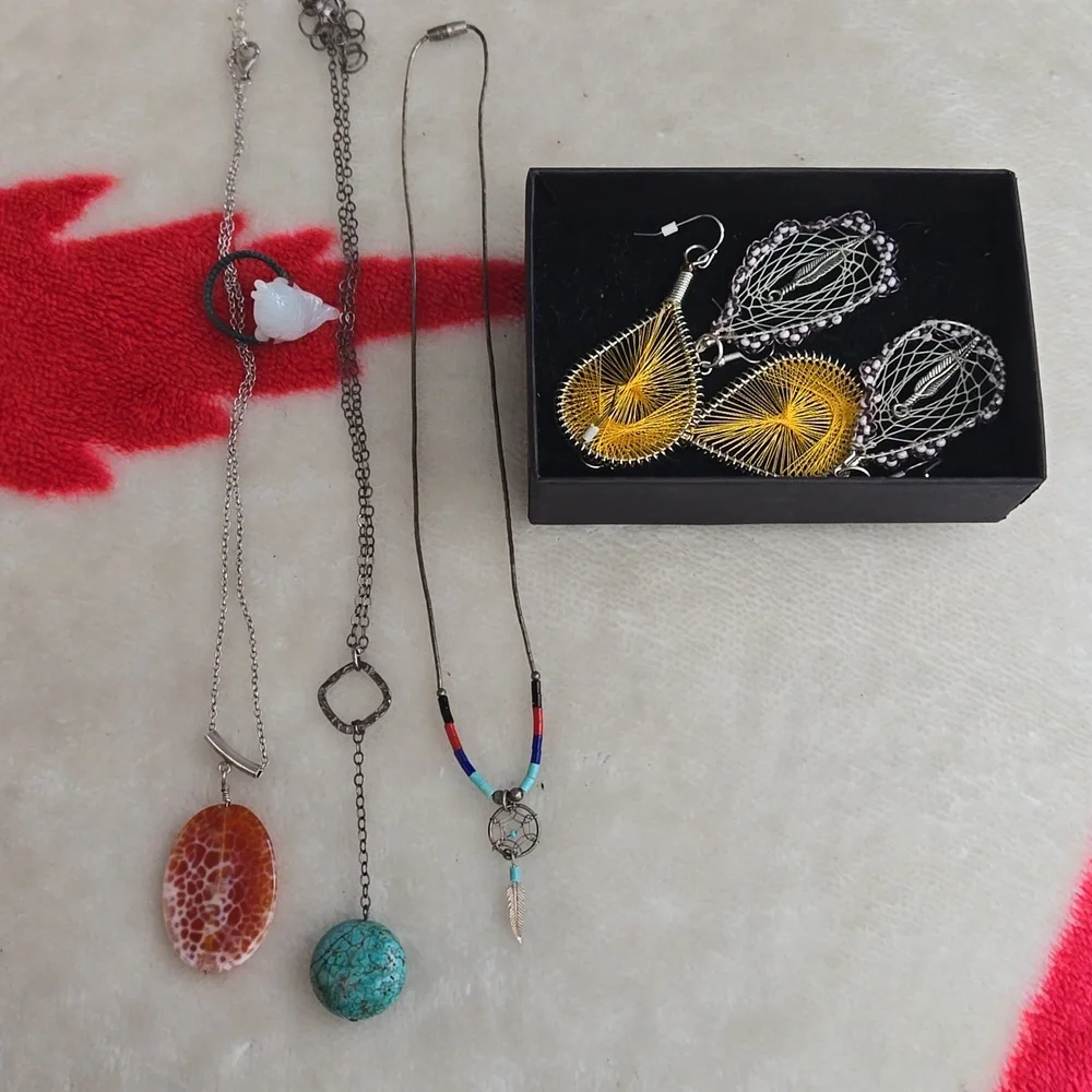 Native jewelry bundle - Picture 2 of 8